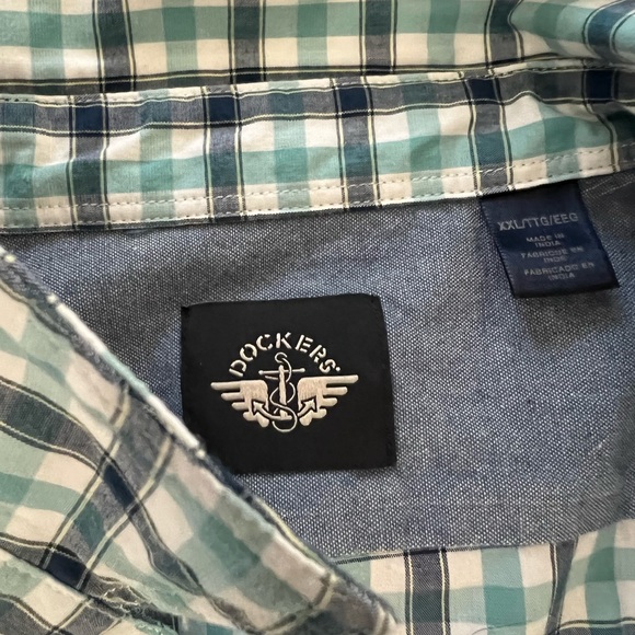 Docker button up shirt - Picture 3 of 3